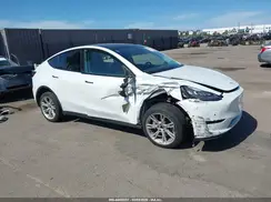 5YJYGDEE5MF281228 2021 TESLA MODEL Y
