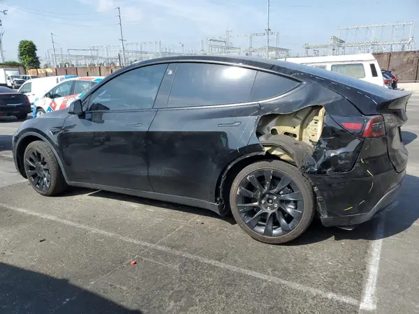 5YJYGDEE5MF282363 2021 TESLA MODEL Y - Image 2