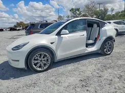 5YJYGDEE5MF283559 2021 TESLA MODEL Y