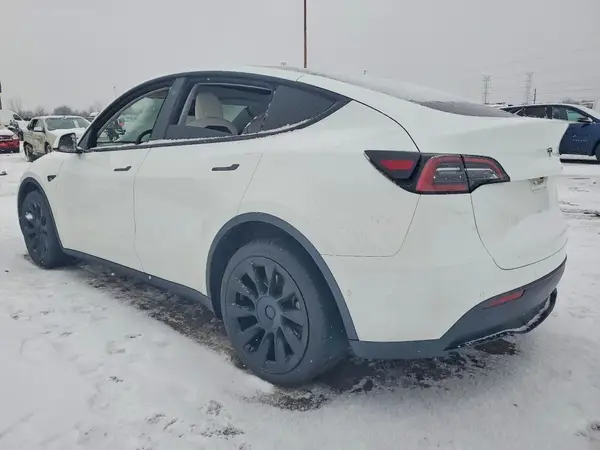 5YJYGDEE5MF283657 2021 TESLA MODEL Y - Image 2