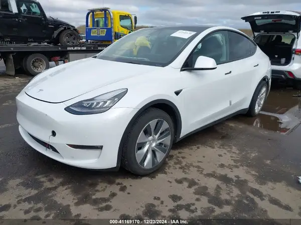 5YJYGDEE5MF295016 2021 TESLA MODEL Y - Image 2