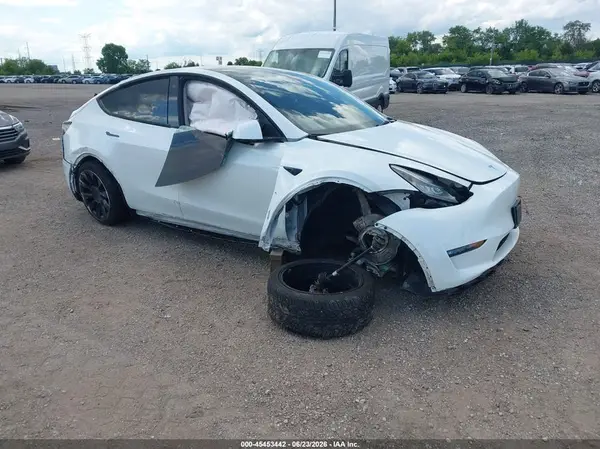 5YJYGDEE5MF306144 2021 TESLA MODEL Y - Image 1