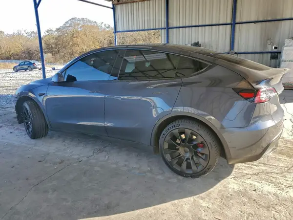 5YJYGDEE6LF008233 2020 TESLA MODEL Y - Image 2