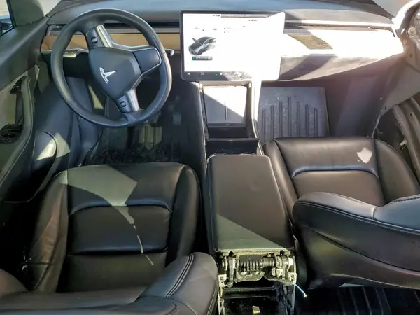 5YJYGDEE6LF008233 2020 TESLA MODEL Y - Image 8