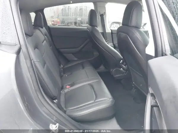 5YJYGDEE6LF017885 2020 TESLA MODEL Y - Image 8