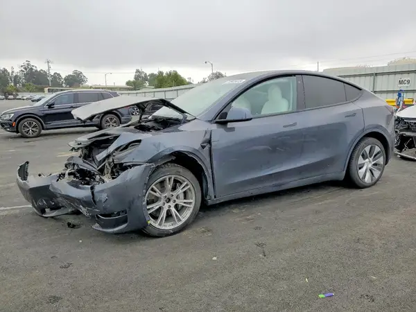 5YJYGDEE6LF018924 2020 TESLA MODEL Y - Image 1