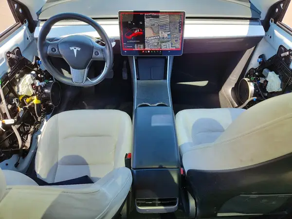 5YJYGDEE6LF023749 2020 TESLA MODEL Y - Image 8