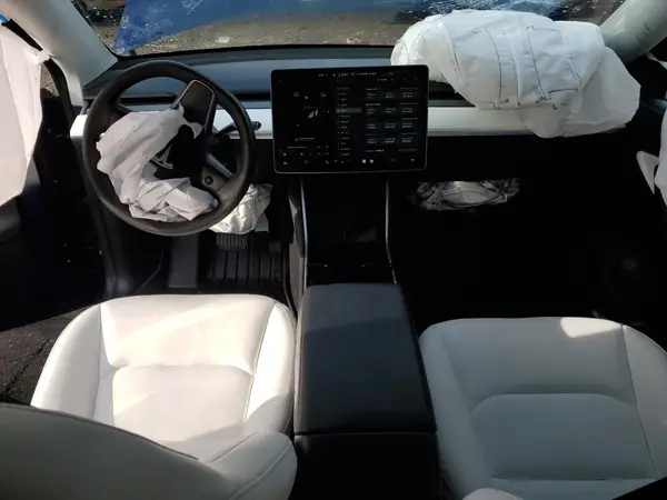 5YJYGDEE6LF024397 2020 TESLA MODEL Y - Image 8