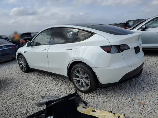5YJYGDEE6LF027395 2020 TESLA MODEL Y - Image 2