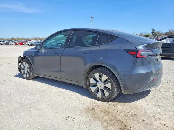5YJYGDEE6LF031530 2020 TESLA MODEL Y - Image 2