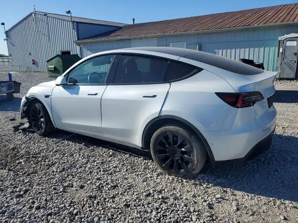 5YJYGDEE6LF037389 2020 TESLA MODEL Y - Image 2