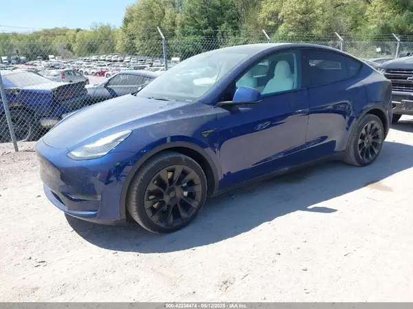 5YJYGDEE6LF040955 2020 TESLA MODEL Y - Image 2
