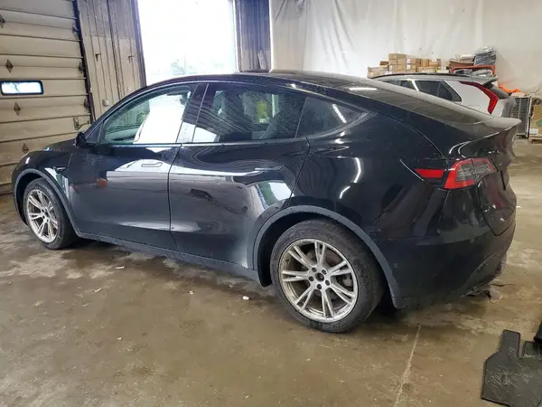 5YJYGDEE6LF049770 2020 TESLA MODEL Y - Image 2