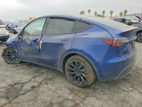 5YJYGDEE6LF058131 2020 TESLA MODEL Y - Image 2