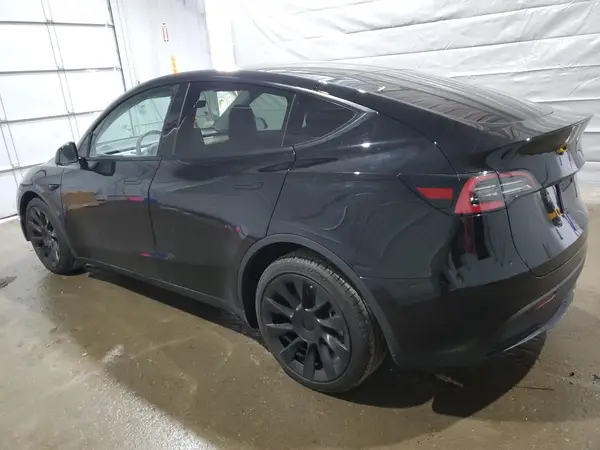 5YJYGDEE6MF060379 2021 TESLA MODEL Y - Image 2