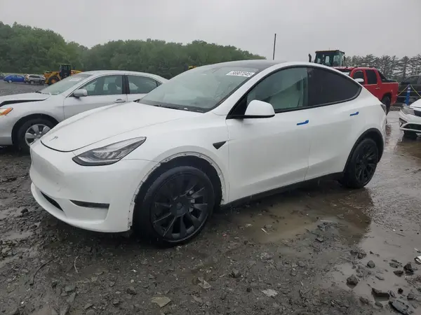 5YJYGDEE6MF068126 2021 TESLA MODEL Y - Image 1