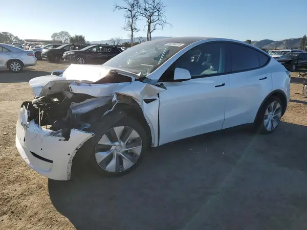 5YJYGDEE6MF069583 2021 TESLA MODEL Y - Image 1