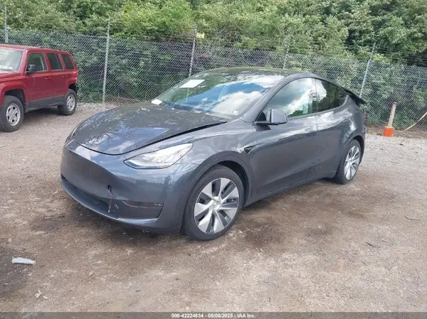 5YJYGDEE6MF070068 2021 TESLA MODEL Y - Image 2