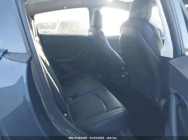 5YJYGDEE6MF073858 2021 TESLA MODEL Y - Image 8