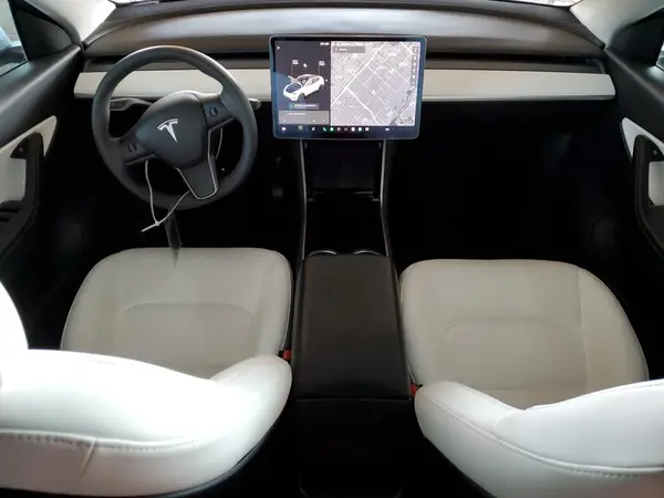 5YJYGDEE6MF075819 2021 TESLA MODEL Y - Image 8