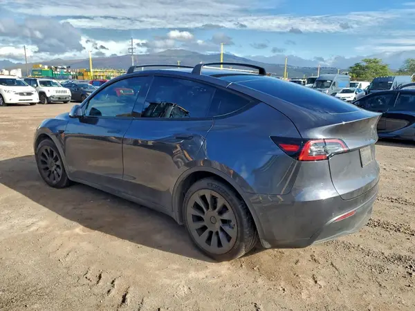 5YJYGDEE6MF076680 2021 TESLA MODEL Y - Image 2