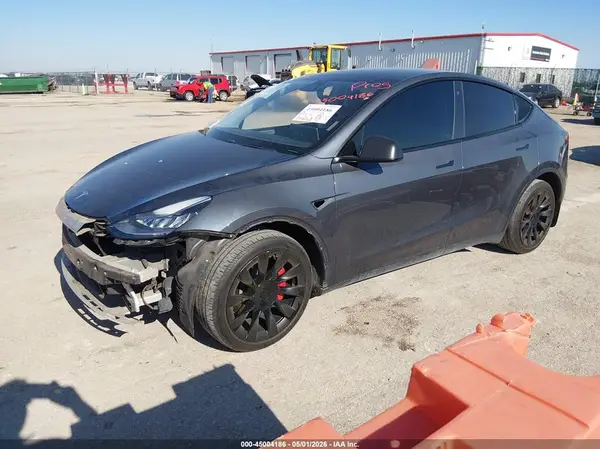 5YJYGDEE6MF080647 2021 TESLA MODEL Y - Image 2