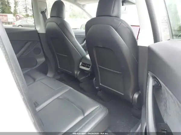 5YJYGDEE6MF082883 2021 TESLA MODEL Y - Image 8