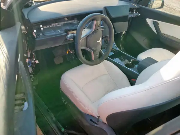 5YJYGDEE6MF085105 2021 TESLA MODEL Y - Image 8