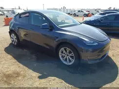 5YJYGDEE6MF087386 2021 TESLA MODEL Y