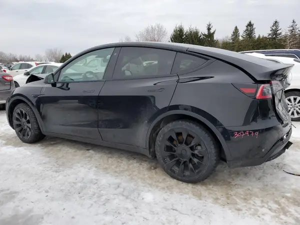 5YJYGDEE6MF089008 2021 TESLA MODEL Y - Image 2