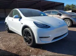 5YJYGDEE6MF090241 2021 TESLA MODEL Y
