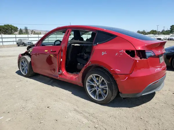 5YJYGDEE6MF093849 2021 TESLA MODEL Y - Image 2