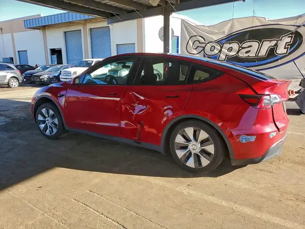 5YJYGDEE6MF094323 2021 TESLA MODEL Y - Image 2
