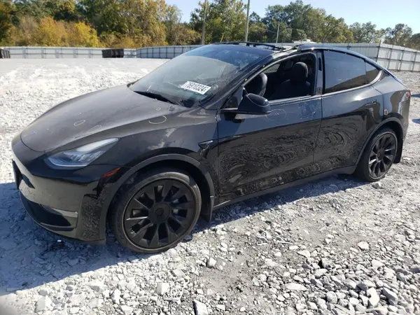 5YJYGDEE6MF100055 2021 TESLA MODEL Y - Image 1