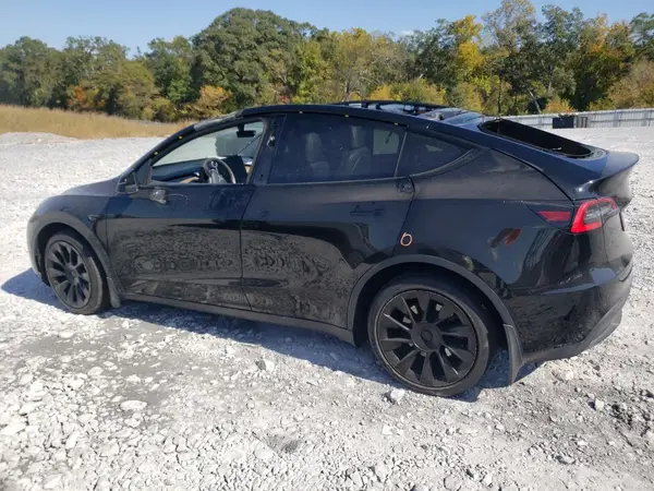 5YJYGDEE6MF100055 2021 TESLA MODEL Y - Image 2