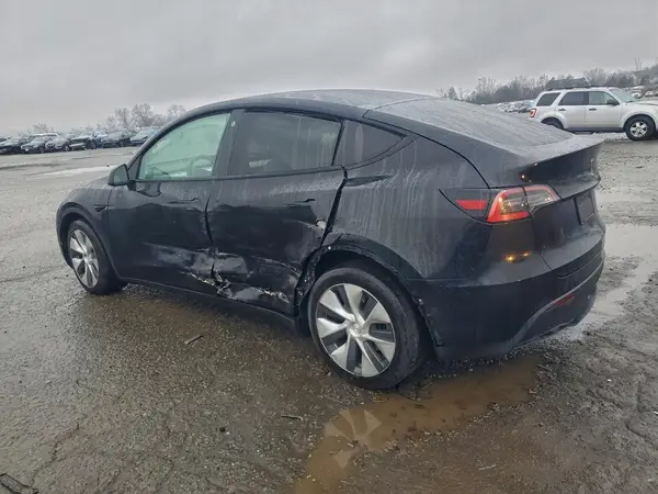 5YJYGDEE6MF108480 2021 TESLA MODEL Y - Image 2