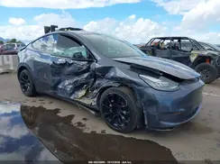 5YJYGDEE6MF115459 2021 TESLA MODEL Y