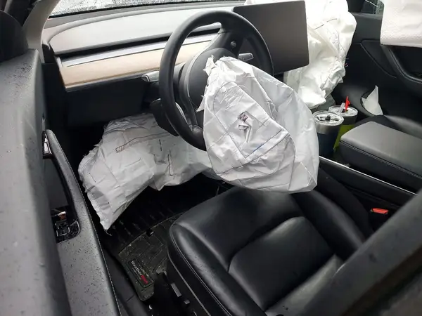 5YJYGDEE6MF121102 2021 TESLA MODEL Y - Image 8