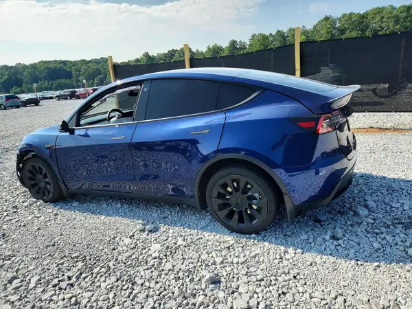 5YJYGDEE6MF141236 2021 TESLA MODEL Y - Image 2