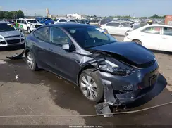 5YJYGDEE6MF185690 2021 TESLA MODEL Y