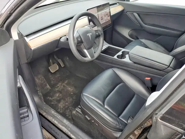 5YJYGDEE6MF186502 2021 TESLA MODEL Y - Image 8