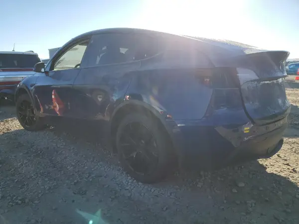 5YJYGDEE6MF188606 2021 TESLA MODEL Y - Image 2