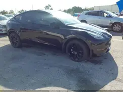 5YJYGDEE6MF189836 2021 TESLA MODEL Y
