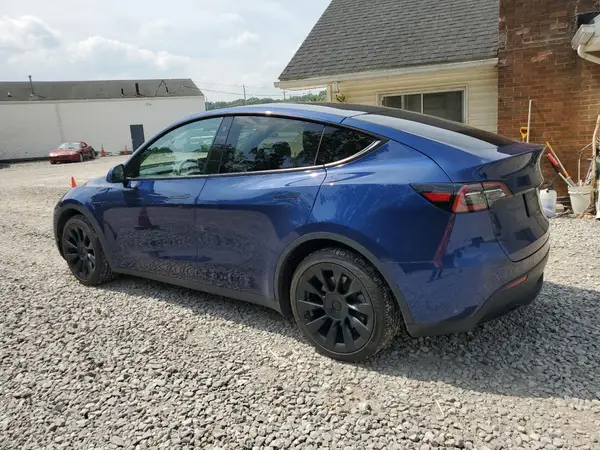 5YJYGDEE6MF193465 2021 TESLA MODEL Y - Image 2