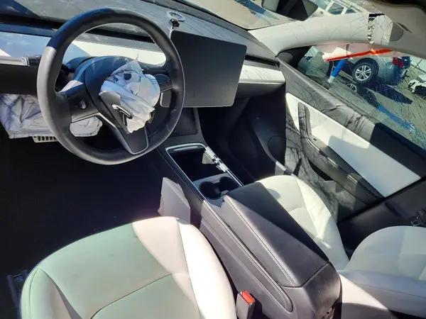 5YJYGDEE6MF198049 2021 TESLA MODEL Y - Image 8
