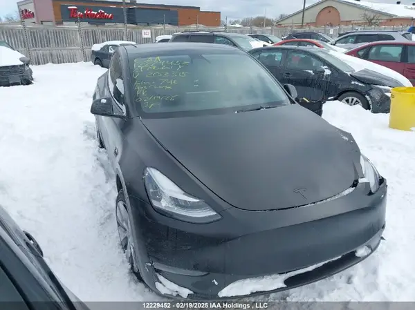 5YJYGDEE6MF203315 2021 TESLA MODEL Y - Image 1