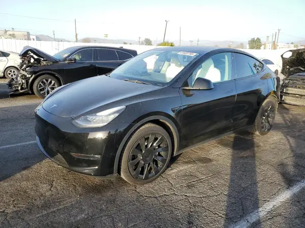 5YJYGDEE6MF222575 2021 TESLA MODEL Y - Image 1