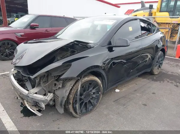 5YJYGDEE6MF232152 2021 TESLA MODEL Y - Image 2
