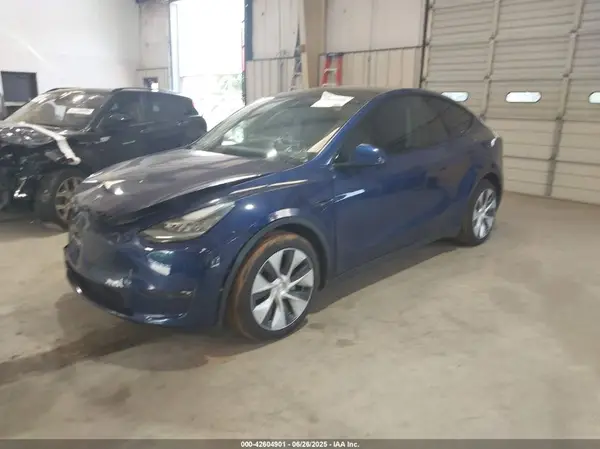 5YJYGDEE6MF233835 2021 TESLA MODEL Y - Image 2