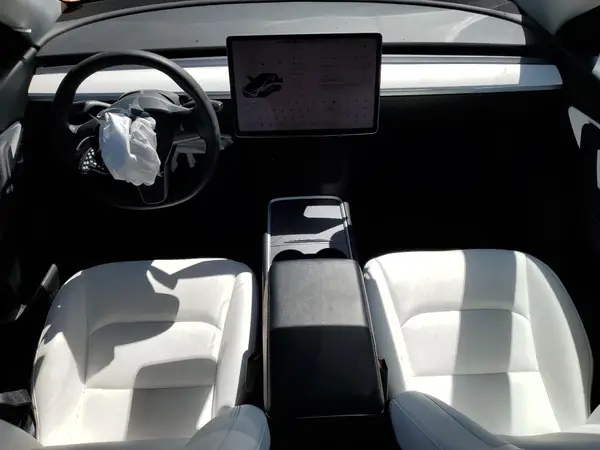 5YJYGDEE6MF240980 2021 TESLA MODEL Y - Image 8